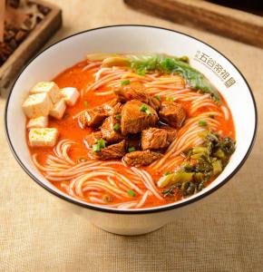 麻辣牛肉粉